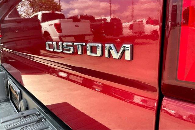 used 2019 Chevrolet Silverado 1500 car, priced at $23,811