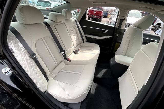 new 2025 Hyundai Sonata car, priced at $29,281