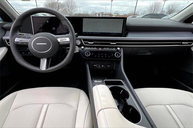 new 2025 Hyundai Sonata car, priced at $29,281