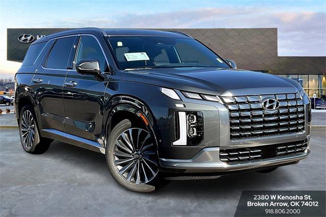 used 2024 Hyundai Palisade car, priced at $48,711