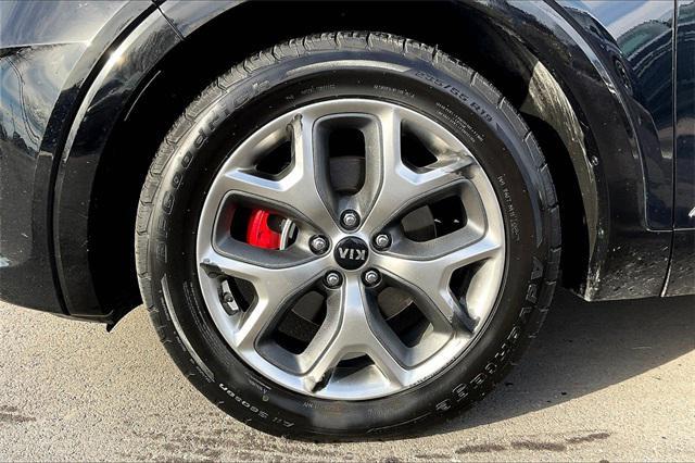 used 2019 Kia Sorento car, priced at $17,611