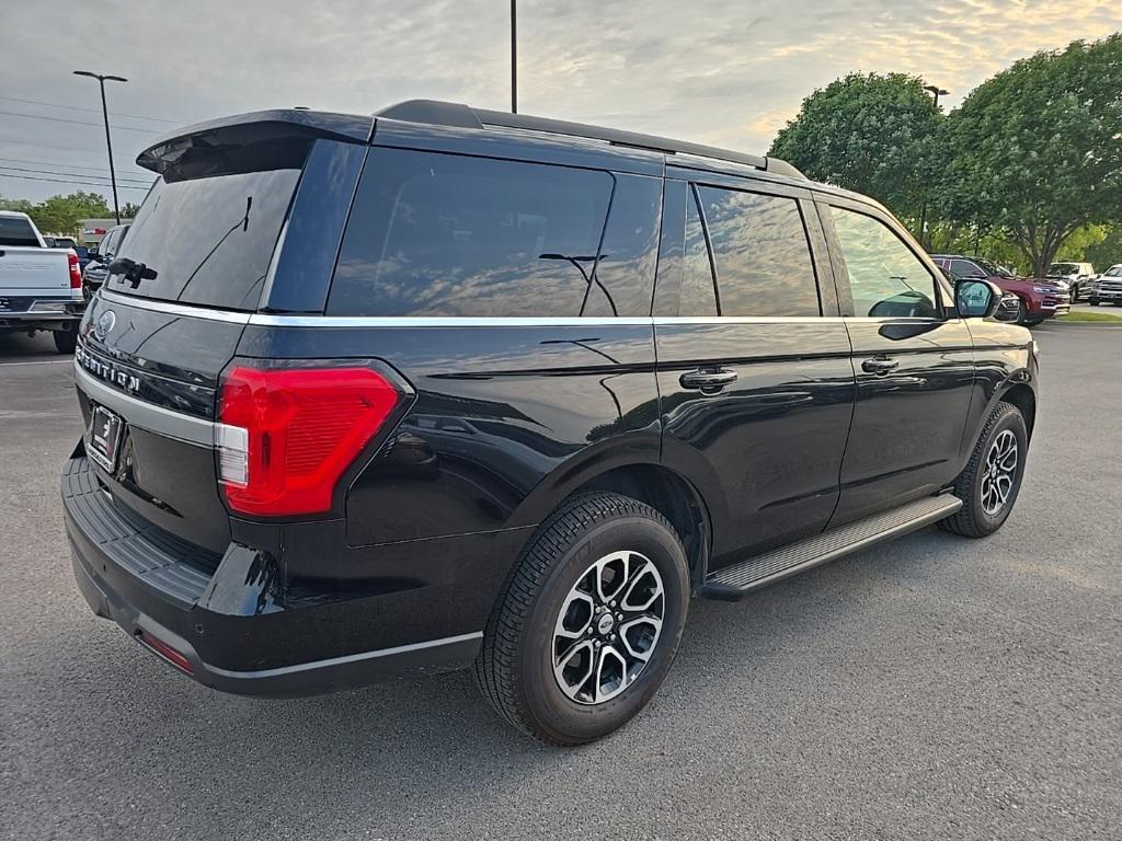 used 2024 Ford Expedition car, priced at $46,899