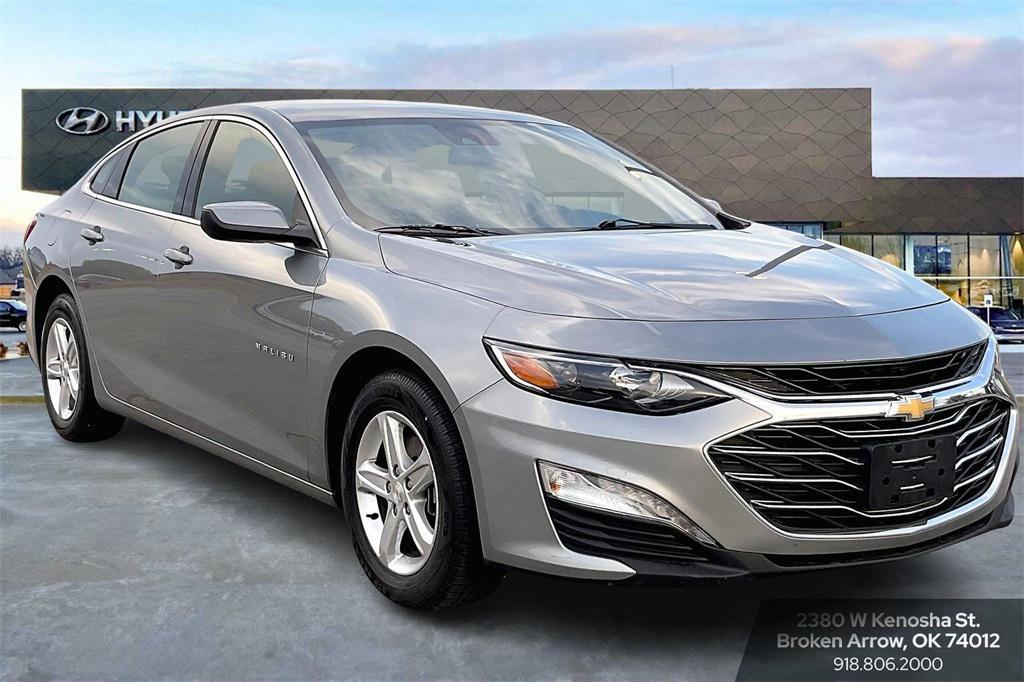 used 2024 Chevrolet Malibu car, priced at $18,044