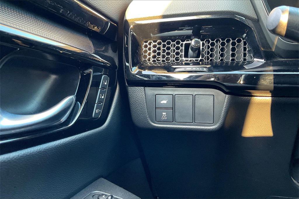 used 2024 Honda CR-V car, priced at $31,671