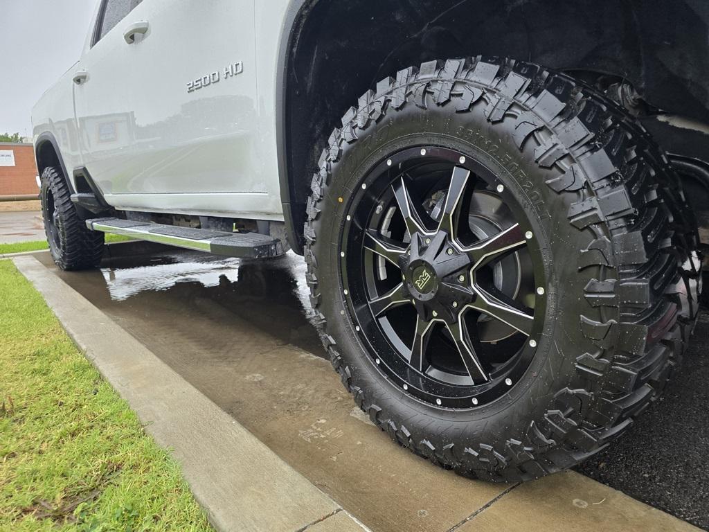 used 2024 Chevrolet Silverado 2500 car, priced at $49,911