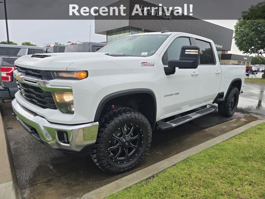 used 2024 Chevrolet Silverado 2500 car, priced at $49,811