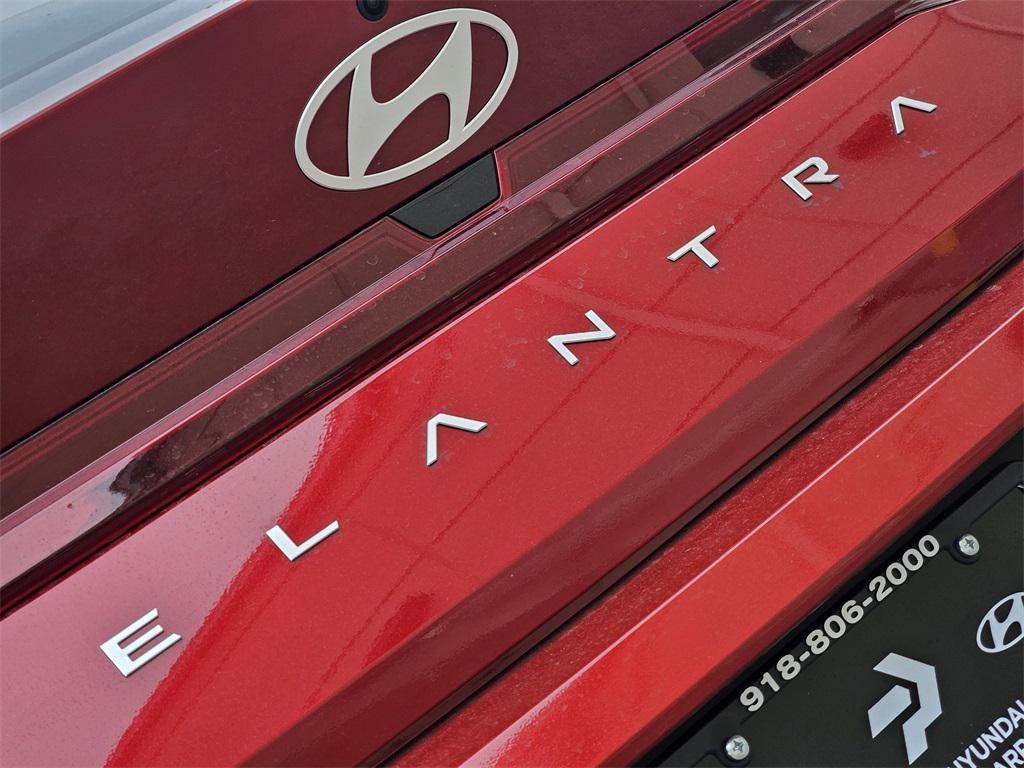 new 2025 Hyundai Elantra car, priced at $22,638