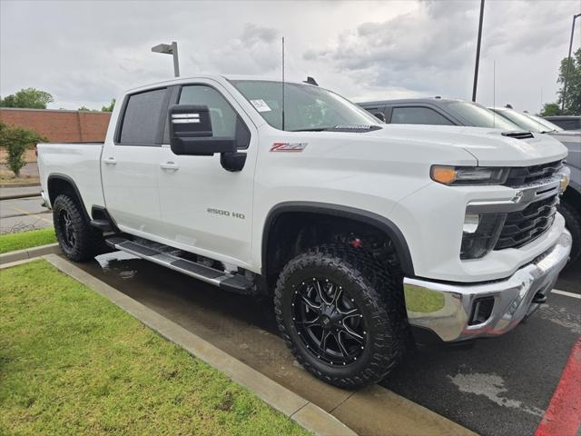 used 2024 Chevrolet Silverado 2500 car, priced at $50,211