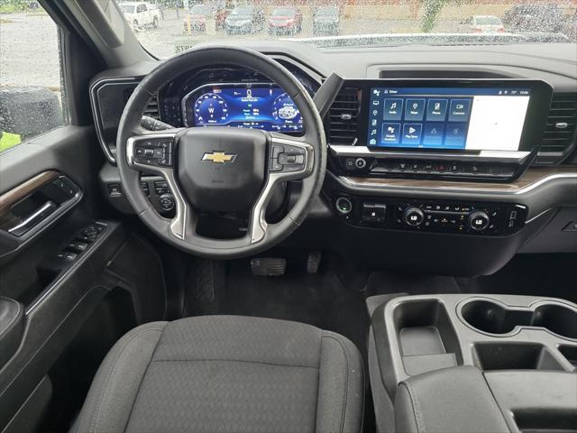 used 2024 Chevrolet Silverado 2500 car, priced at $50,211