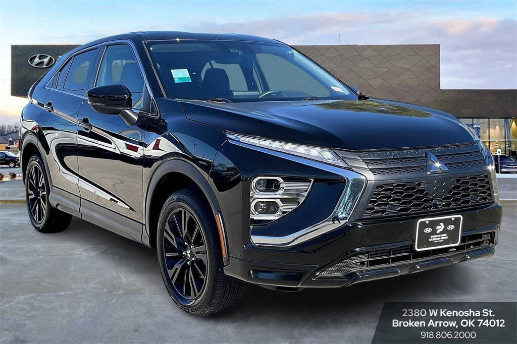used 2025 Mitsubishi Eclipse Cross car, priced at $24,044