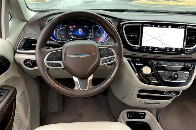 used 2021 Chrysler Pacifica Hybrid car, priced at $29,611