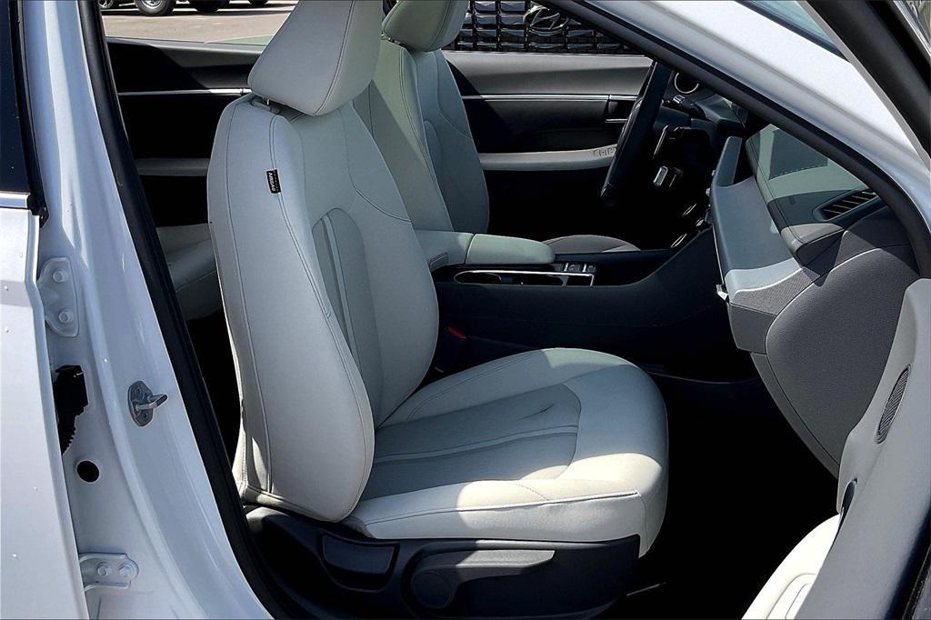 new 2025 Hyundai Sonata car, priced at $29,772