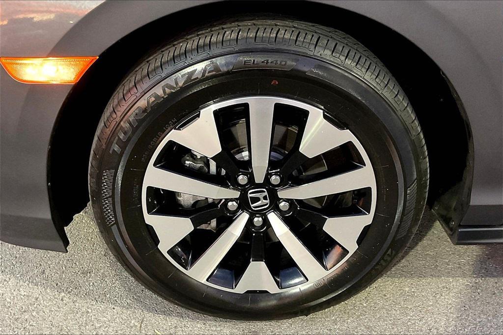 used 2025 Honda Odyssey car, priced at $42,511