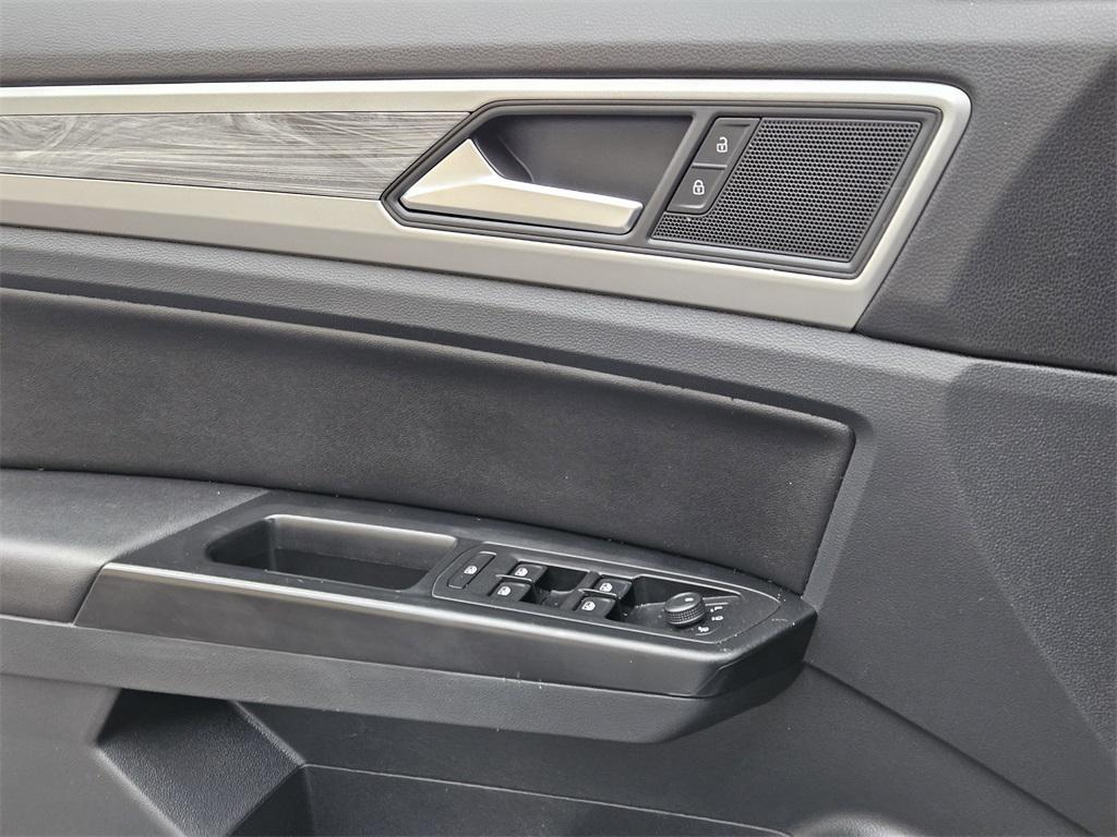 used 2020 Volkswagen Atlas Cross Sport car, priced at $19,522