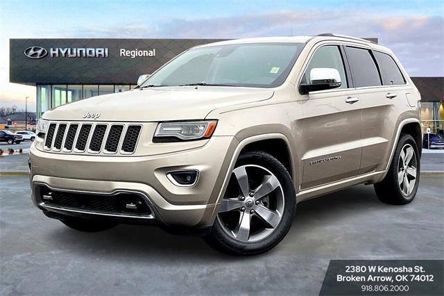 used 2014 Jeep Grand Cherokee car, priced at $18,211