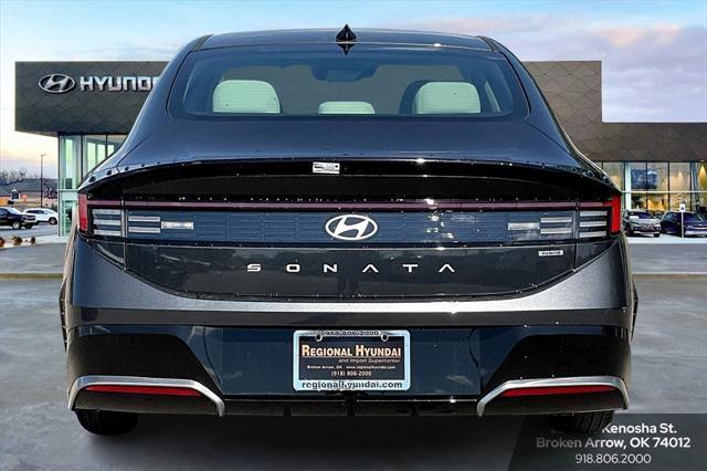 new 2025 Hyundai Sonata Hybrid car, priced at $29,374