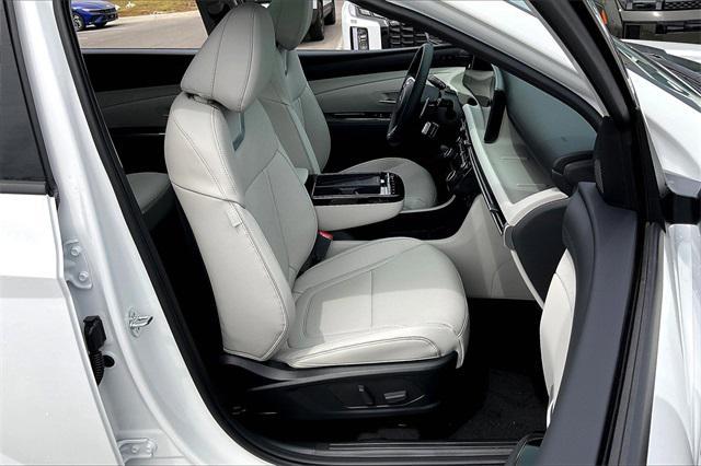 new 2025 Hyundai Tucson car, priced at $42,277