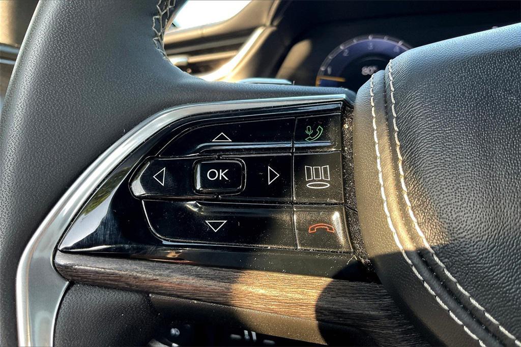 used 2023 Jeep Grand Cherokee car, priced at $38,991