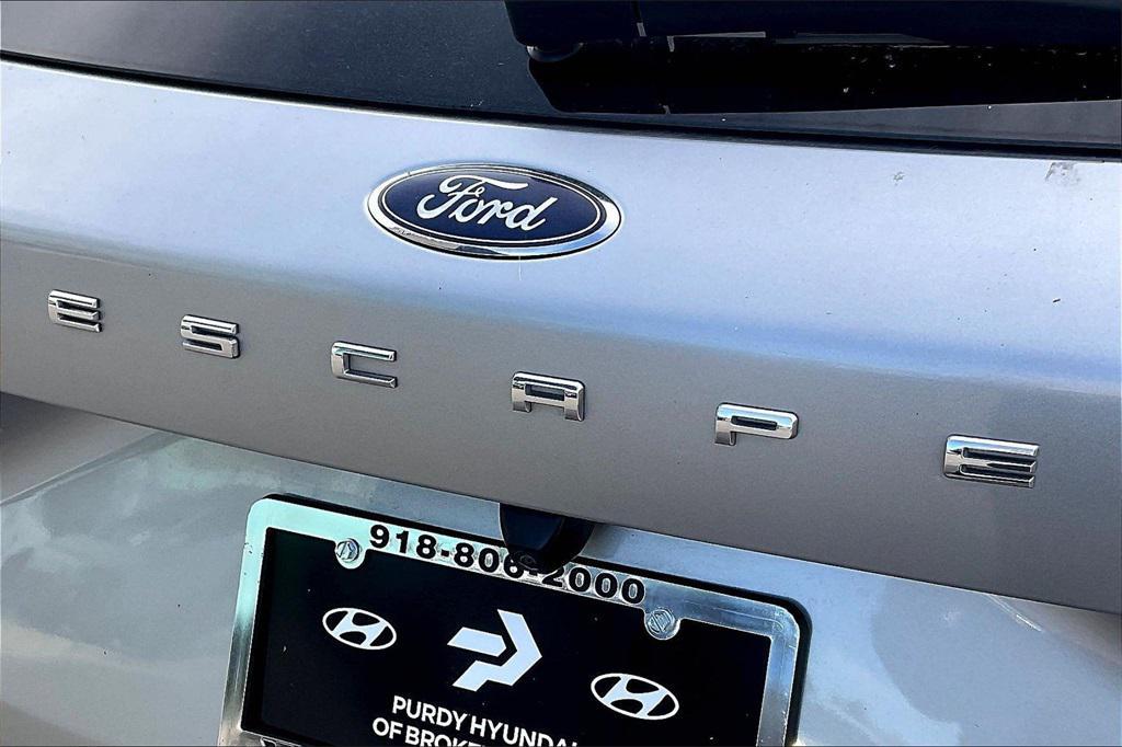 used 2023 Ford Escape car, priced at $22,366