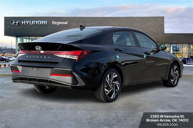 new 2025 Hyundai Elantra car, priced at $23,661