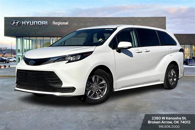 used 2024 Toyota Sienna car, priced at $40,911