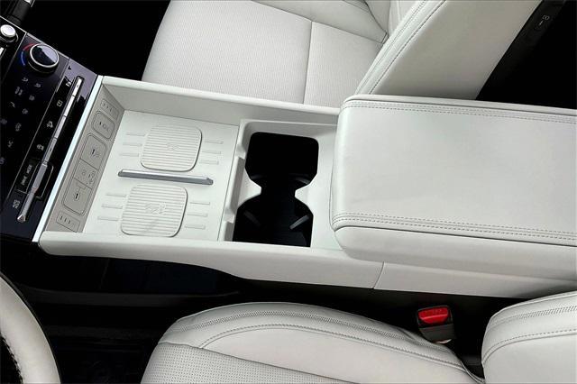 new 2025 Hyundai Santa Fe car, priced at $42,519
