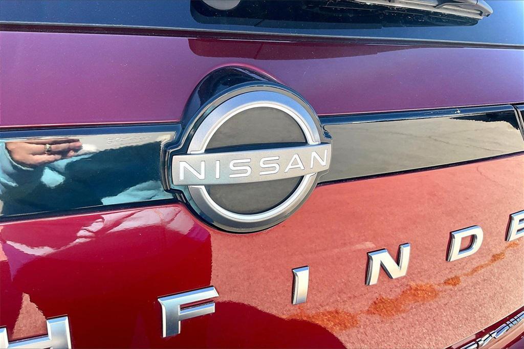 used 2024 Nissan Pathfinder car, priced at $32,471