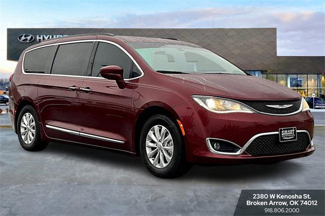 used 2017 Chrysler Pacifica car, priced at $26,711