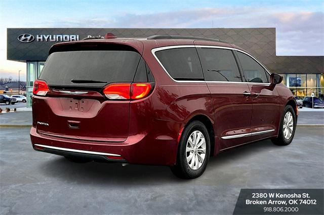 used 2017 Chrysler Pacifica car, priced at $26,711