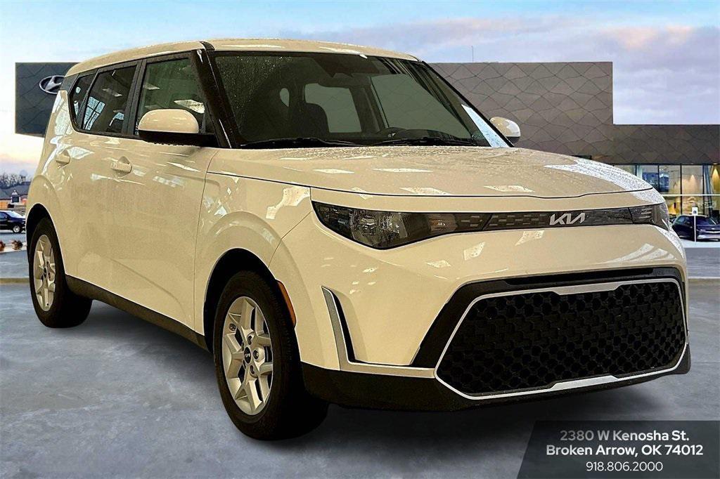 used 2024 Kia Soul car, priced at $17,766