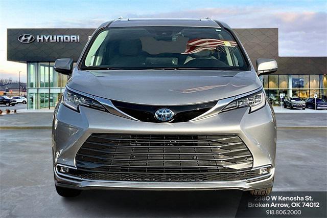 used 2024 Toyota Sienna car, priced at $55,711