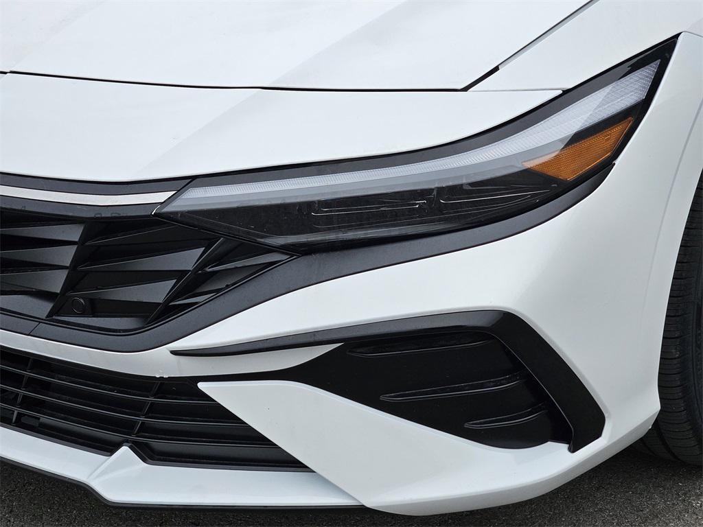 new 2025 Hyundai Elantra car, priced at $26,707