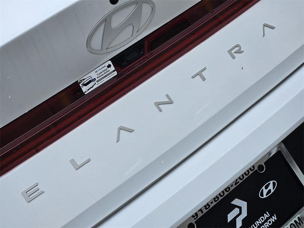 new 2025 Hyundai Elantra car, priced at $26,707