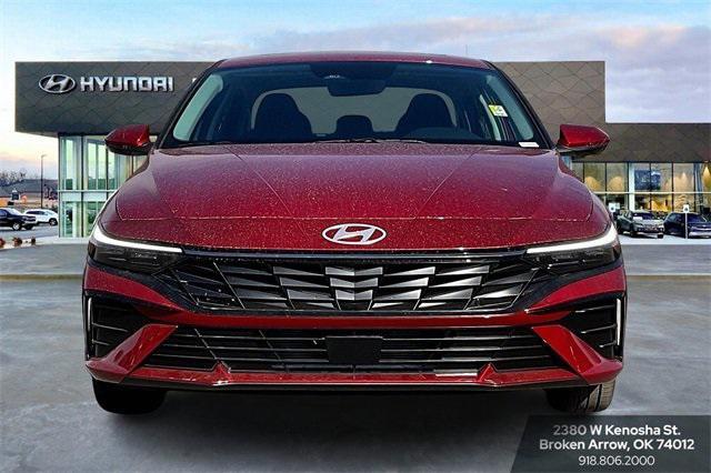 new 2025 Hyundai Elantra car, priced at $26,581