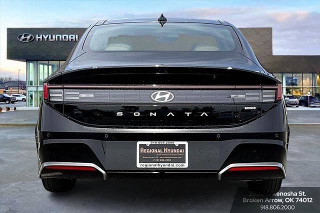 new 2025 Hyundai Sonata Hybrid car, priced at $35,569