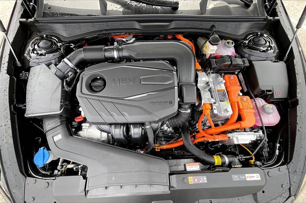 new 2025 Hyundai Sonata Hybrid car, priced at $36,583