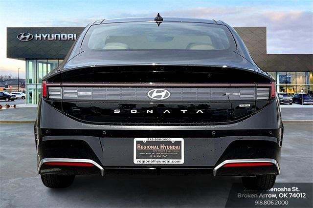 new 2025 Hyundai Sonata Hybrid car, priced at $34,774