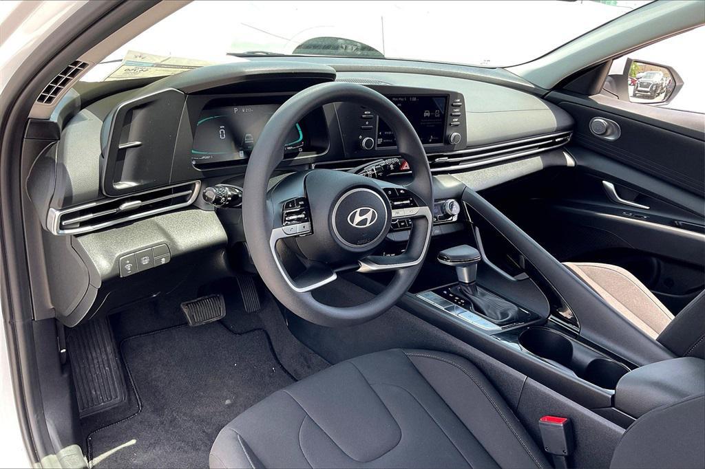 new 2025 Hyundai ELANTRA HEV car, priced at $24,351