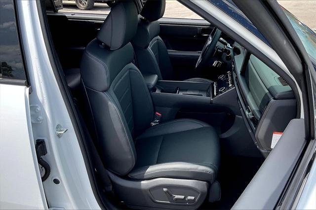 new 2025 Hyundai SANTA FE HEV car, priced at $45,845