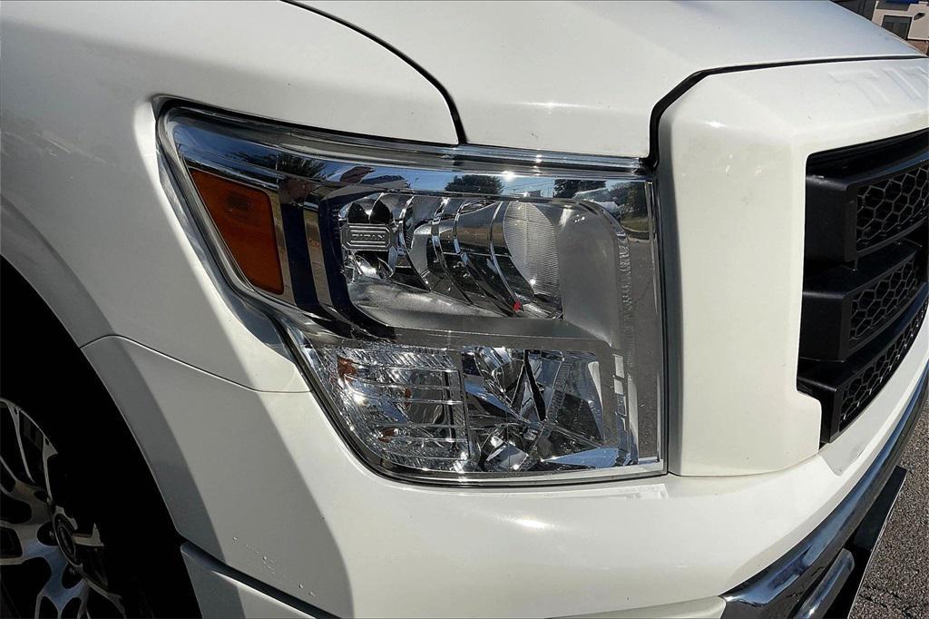 used 2023 Nissan Titan car, priced at $29,111