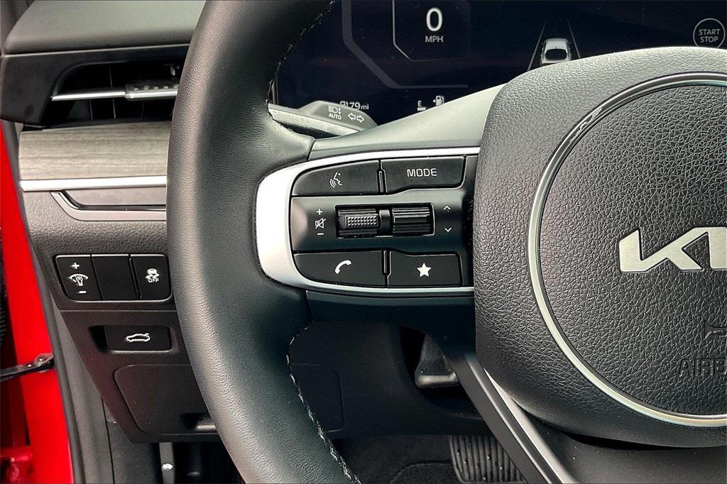 used 2025 Kia K5 car, priced at $29,333