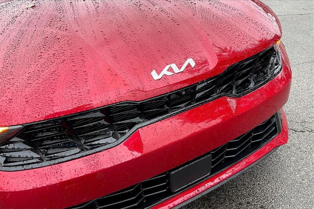 used 2025 Kia K5 car, priced at $29,333