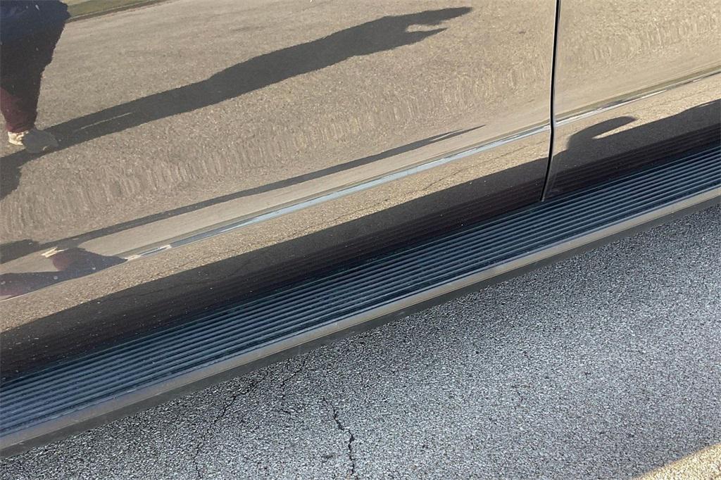 used 2024 Ford Expedition car, priced at $49,111