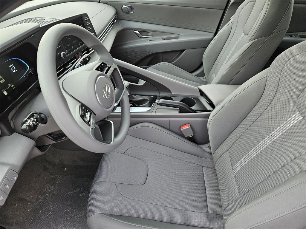 new 2025 Hyundai Elantra car, priced at $21,936