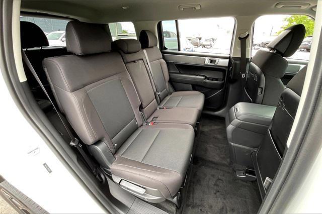 new 2025 Hyundai Santa Fe car, priced at $31,581