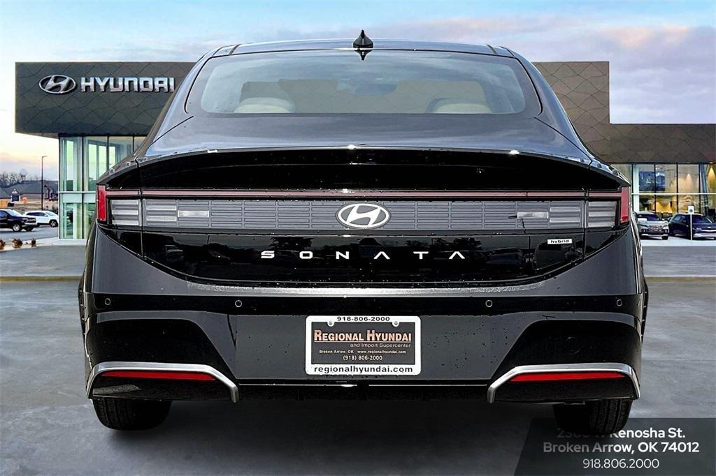 new 2025 Hyundai Sonata Hybrid car, priced at $36,621