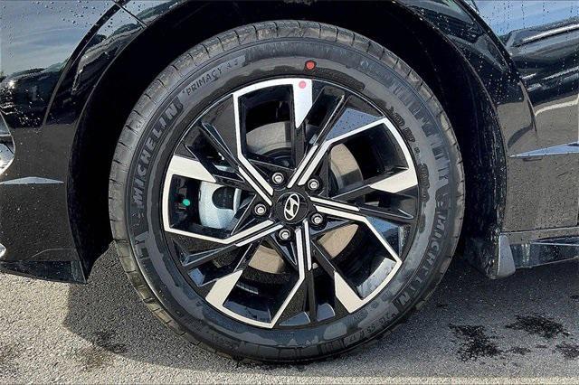 used 2025 Hyundai Sonata car, priced at $25,811
