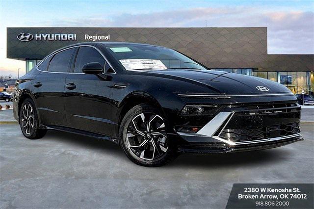 used 2025 Hyundai Sonata car, priced at $25,811