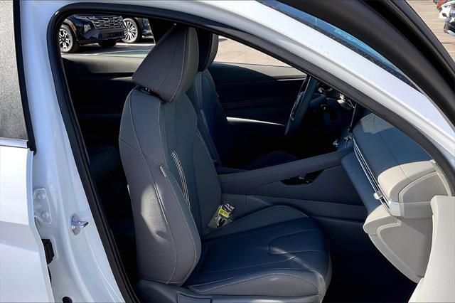 new 2025 Hyundai Elantra car, priced at $24,562