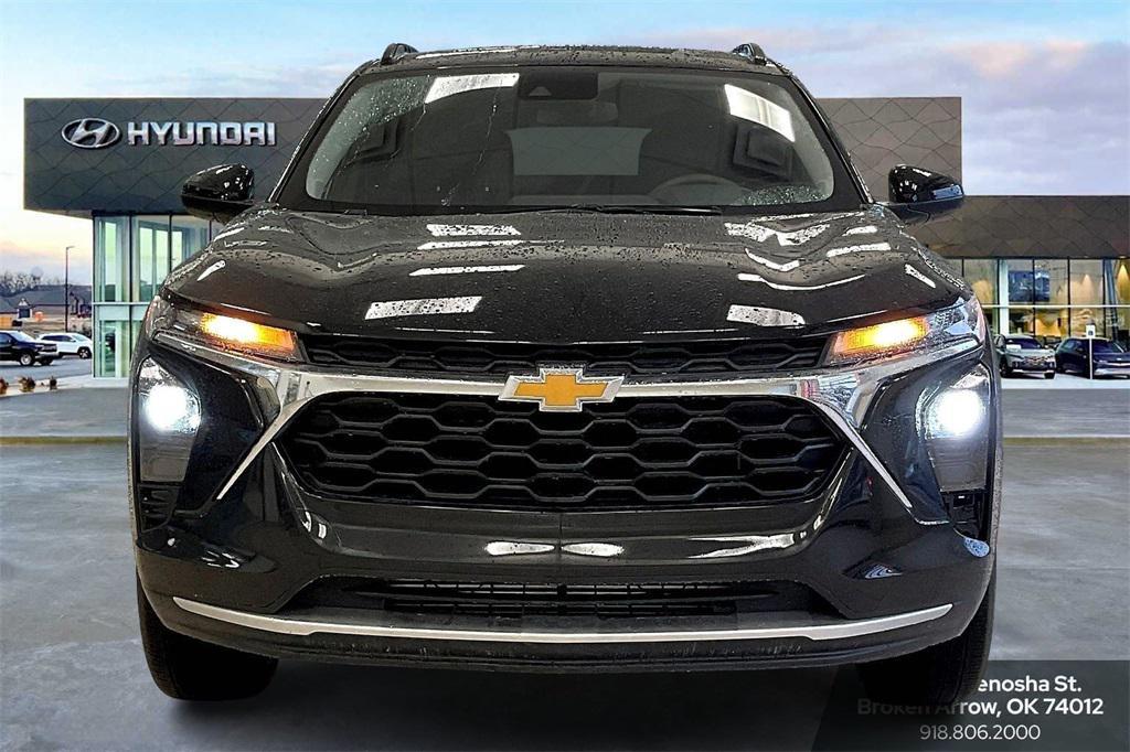used 2024 Chevrolet Trax car, priced at $21,044
